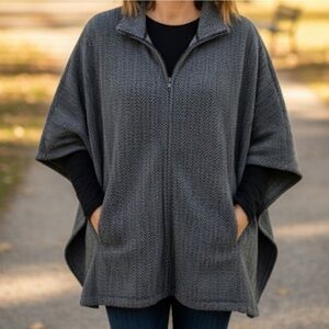 L.L. Bean Gray Fleece Herringbone Full Zip Mock Turtleneck Poncho Cape
